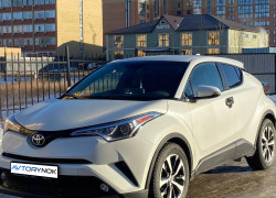 Toyota C-HR 2021 года