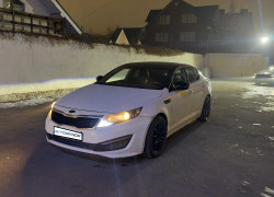 Kia K5 2011 года