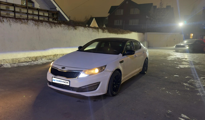 Kia K5 2011 года