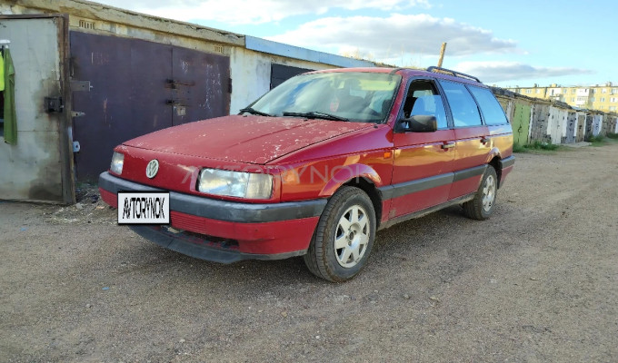 Volkswagen Passat 1992 года