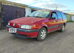 Volkswagen Passat 1992 года