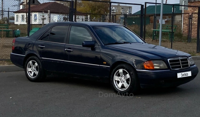 Mercedes-Benz C-Класс 1994 года