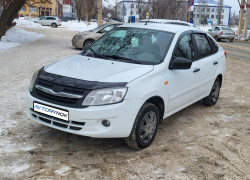 ВАЗ (Lada) Granta 2015 года