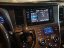Toyota Sienna 2015 года