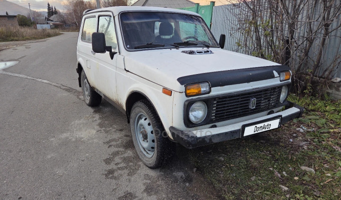 ВАЗ (Lada) 2121 (4x4) 2000 года