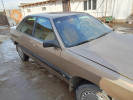 Audi 100 1985 года