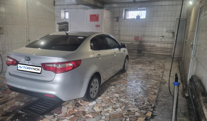 Kia Rio 2014 года