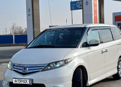 Honda Elysion 2008 года