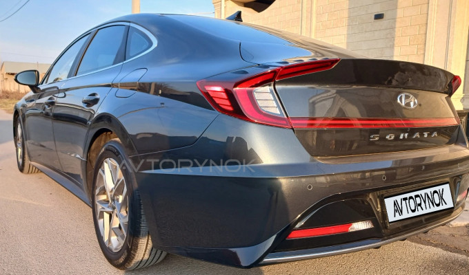 Hyundai Sonata 2019 года