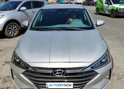 Hyundai Elantra 2018 года