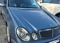 Mercedes-Benz E-Класс 2003 года