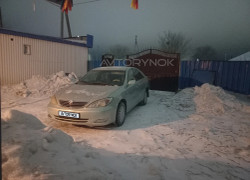 Toyota Camry 2003 года