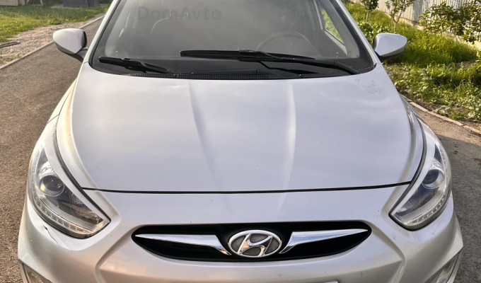 Hyundai Accent 2013 года