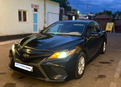 Toyota Camry 2019 года