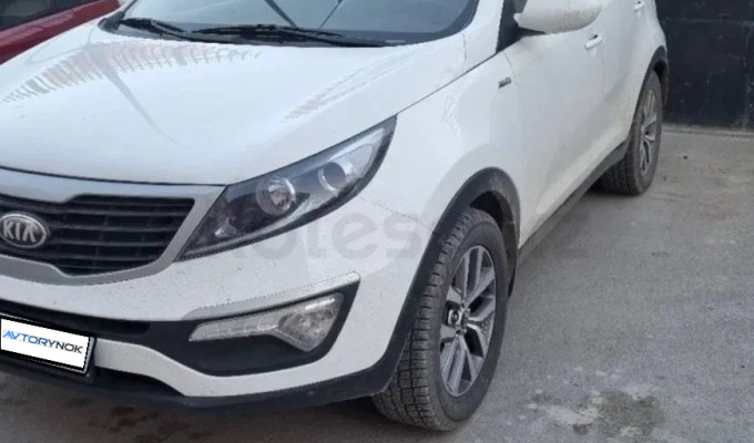 Kia Sportage 2013 года