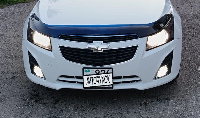 Chevrolet Cruze 2012 года