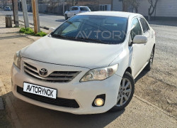 Toyota Corolla 2012 года