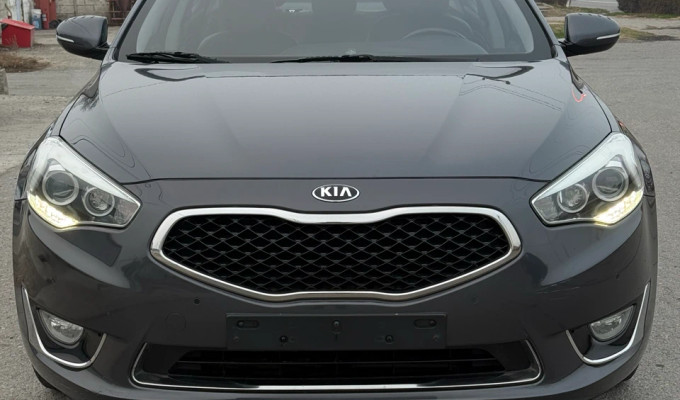 Kia K7 2013 года
