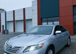 Toyota Camry 2006 года