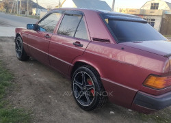 Mercedes-Benz 190 1990 года