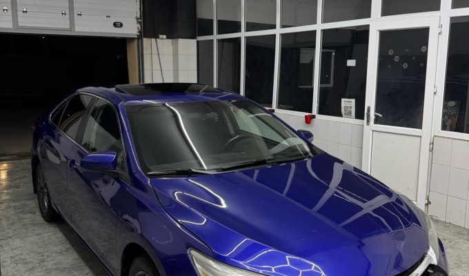 Toyota Camry 2015 года