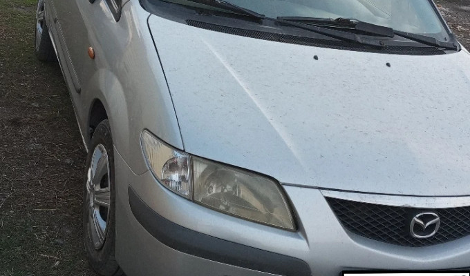 Mazda Premacy 2000 года