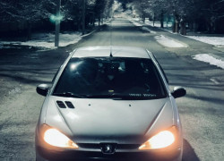 Peugeot 206 2004 года