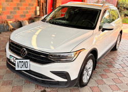 Volkswagen Tiguan 2021 года
