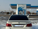 Mercedes-Benz E-Класс 2011 года