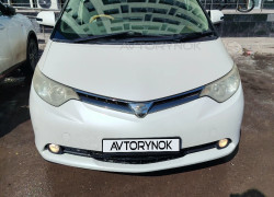 Toyota Estima 2006 года