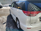 Toyota Estima 2006 года