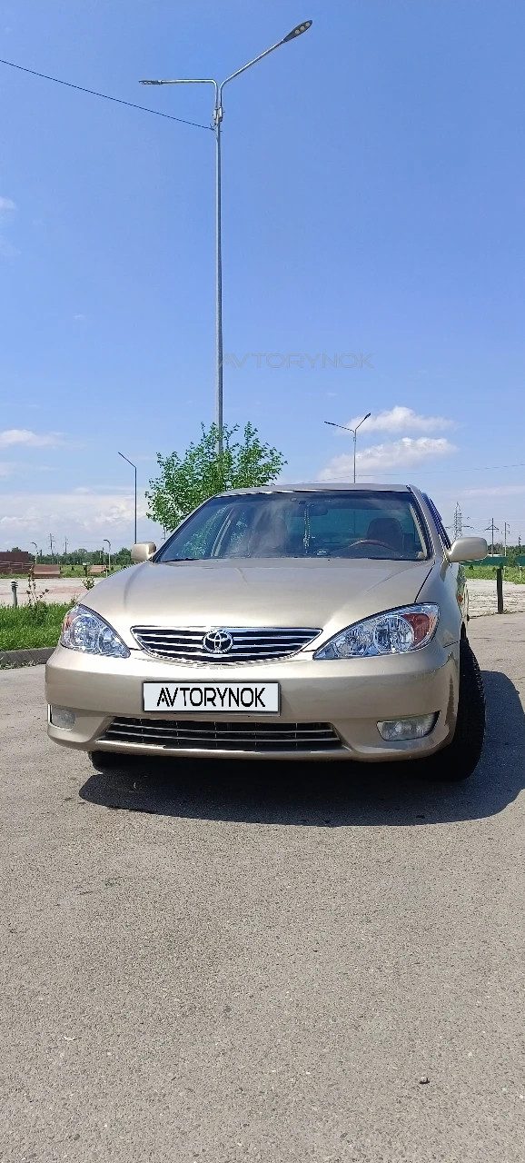 Toyota Camry, 2003