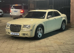 Chrysler 300C 2007 года