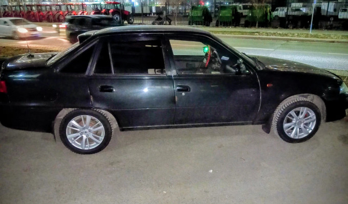 Продается запасные части на DAEWOO NEXIA 2