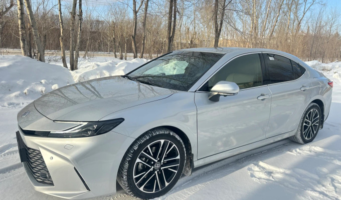 Toyota Camry 2024 года