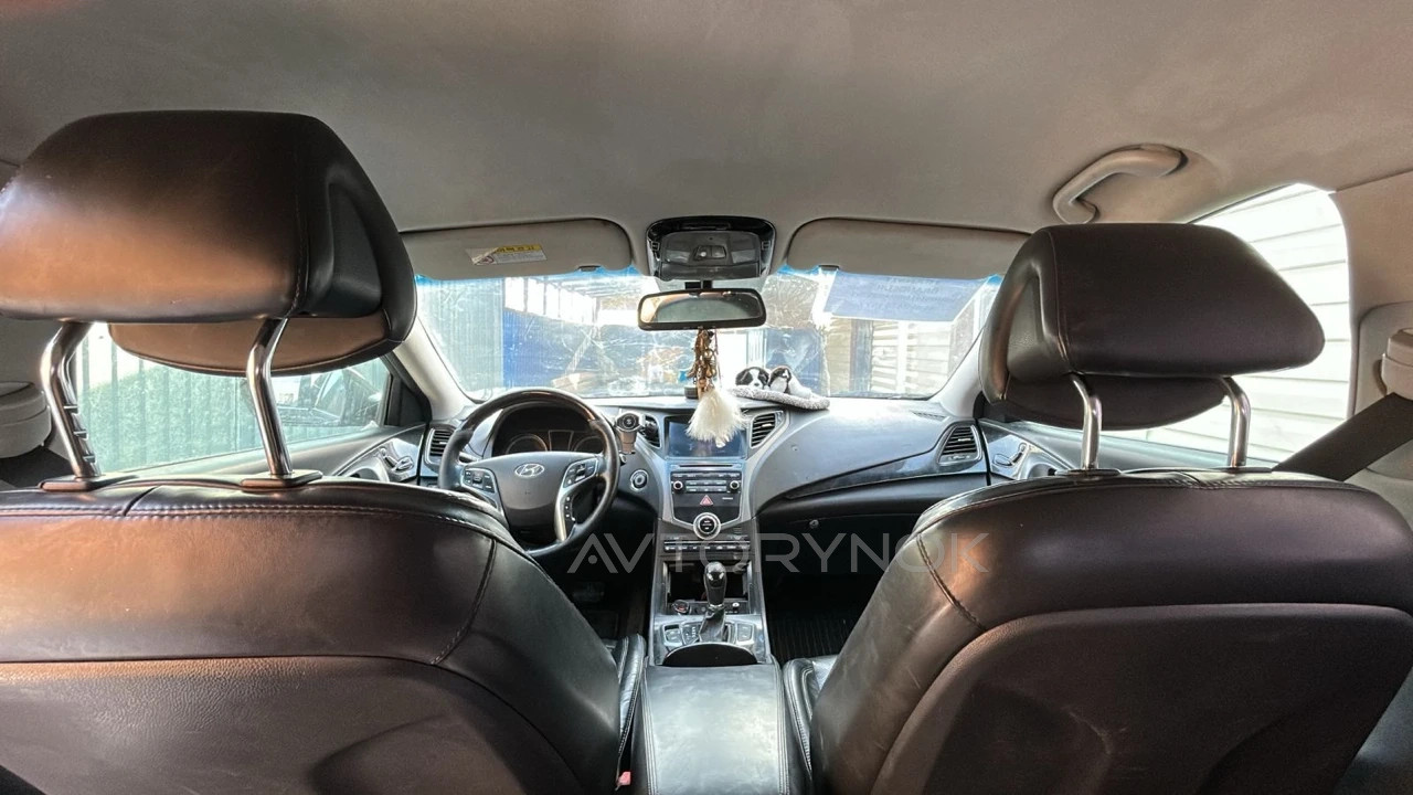 Hyundai Grandeur, 2015
