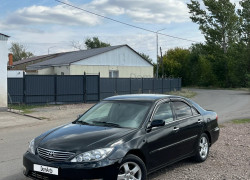 Toyota Camry 2006 года