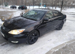 Toyota Camry 2004 года