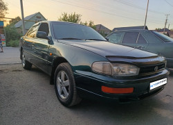 Toyota Camry 1992 года