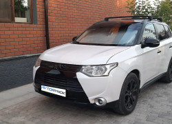 Mitsubishi Outlander 2012 года