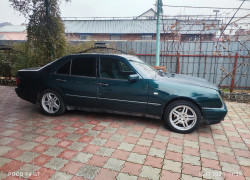 Mercedes-Benz E-Класс 1997 года