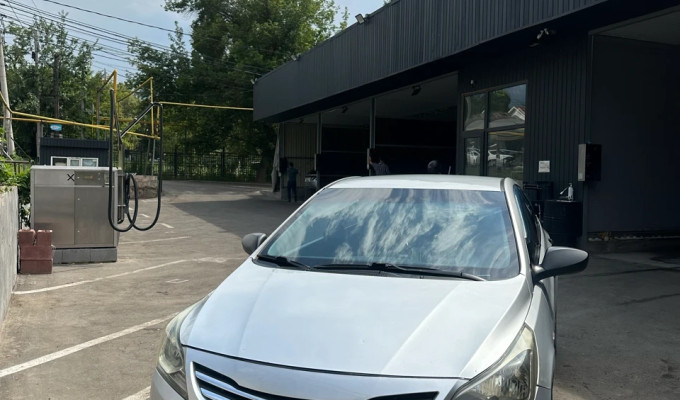 Hyundai Solaris 2015 года