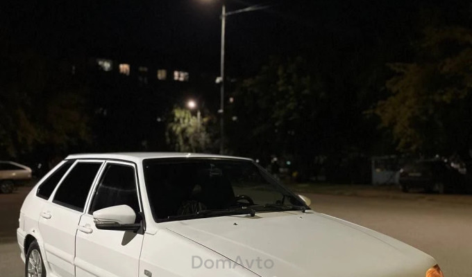 ВАЗ (Lada) 2114 2013 года