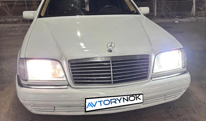 Mercedes-Benz S-Класс 1998 года