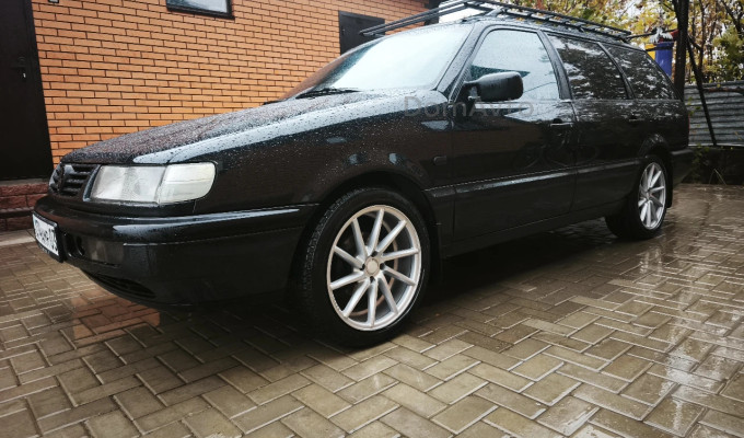 Volkswagen Passat 1995 года