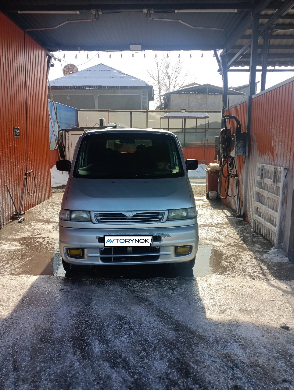Mazda Bongo Friendee, 1998