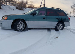 Subaru Outback 2000 года