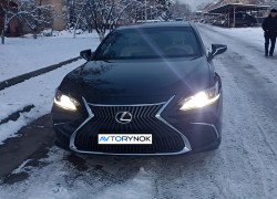 Lexus ES 2018 года
