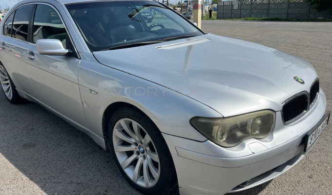 BMW 7 серия 2002 года