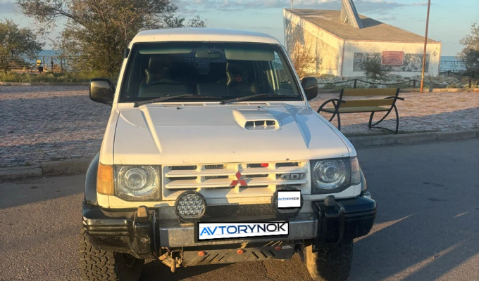 Mitsubishi Pajero 1995 года